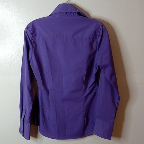 Gracie Women's Purple Collared Button down Medium blouse. Career,Office. - Picture 5 of 8